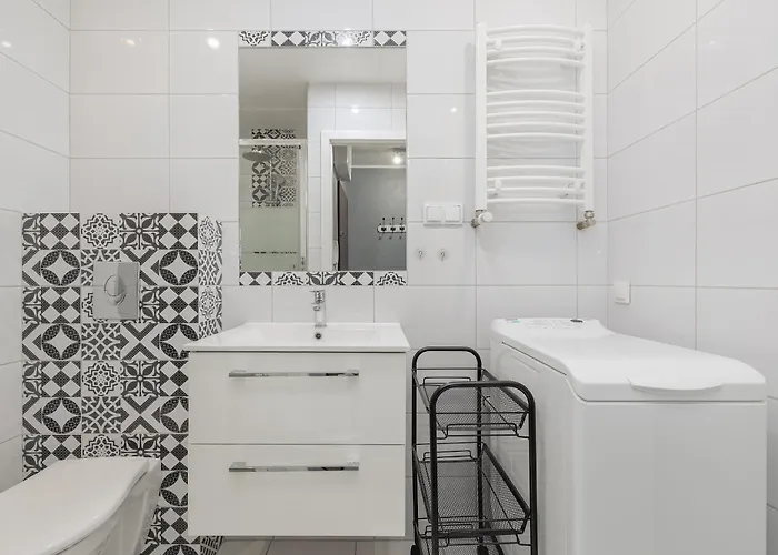 Emilii Plater Chic By Bookinghost Apartament